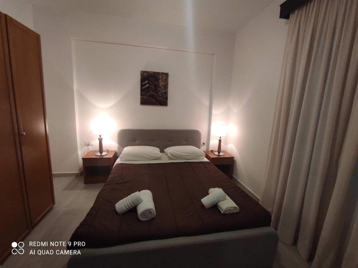 Diamond Deluxe Apartments Pool&Bar Μαστιχάρι Εξωτερικό φωτογραφία